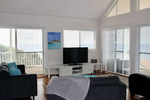 Flinders View Beach House - Accommodation QLD 5