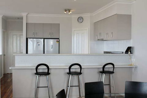 Flinders View Beach House - Accommodation QLD 3