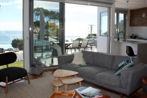 BEACHHOUSE BINALONG Luxury Waterfront Holiday House At Bay Of Fires - Accommodation QLD 3
