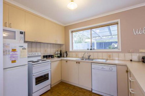 PERFECT On PYMBLE AVE - Accommodation QLD 7