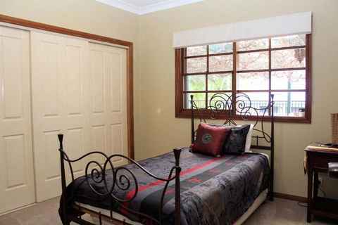 SERENITY - Accommodation QLD 1