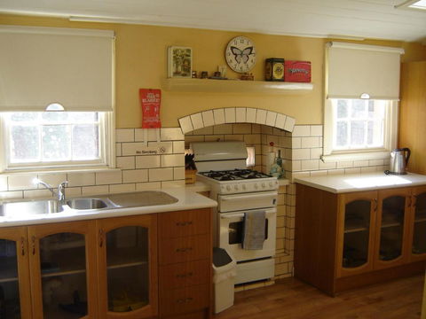 Albany Historic Cottage - Accommodation QLD 4