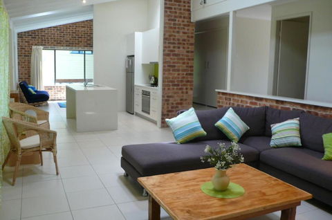 SPLASH - Accommodation QLD 3