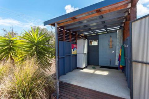 All Decked Out - Accommodation QLD 6