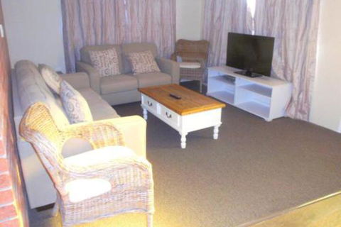 Andorra 1 - Accommodation QLD 4