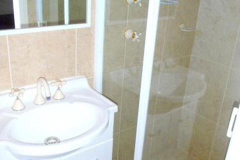 Andorra 1 - Accommodation QLD 5