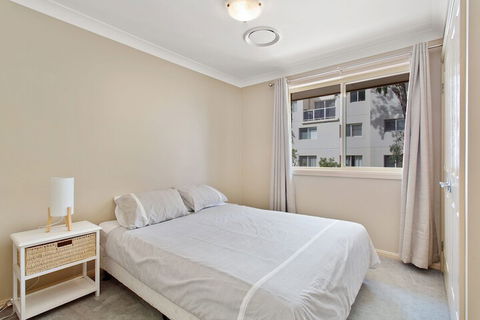 Ajax Avenue 6 - Accommodation QLD 6