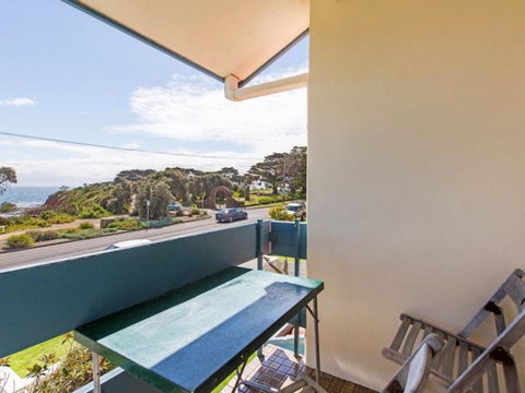 SEAVIEWS MORNINGTON.... - Accommodation QLD 5
