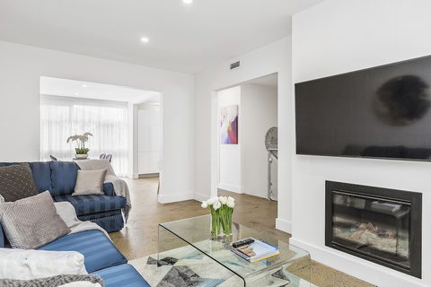 BOUTIQUE STAYS - Brighton By The Sea - Accommodation QLD 6