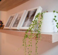 Trendy Modern 2BD Apartment Close to Beach  City - Accommodation QLD