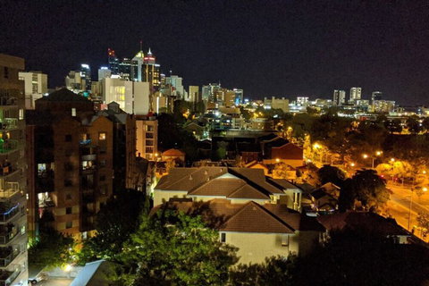 Stunning Two-storey Apartment In Perth's CBD - Accommodation QLD 3