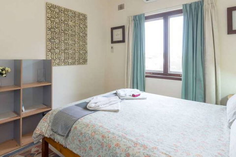 B6 Cafes & Restaurants Close To UWA - Accommodation QLD 6