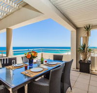 Gold Sands Beach Apartment - Accommodation QLD