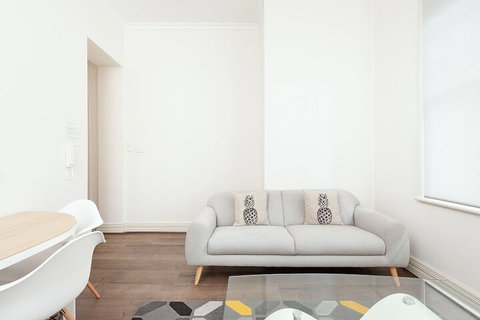 Stunning Sydney Home 2 - Accommodation QLD 2