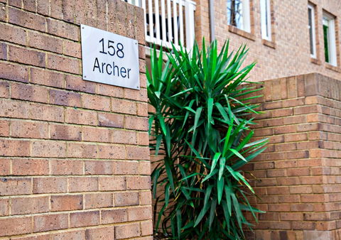 Adelaide Dresscircle Apartments - Archer Street - Accommodation QLD 0