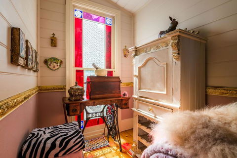 LUSH On Lurline - Accommodation QLD 6