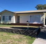 Sandy Shoal 46 Rigney Street Shoal Bay Beach Cottage with aircon - Accommodation QLD