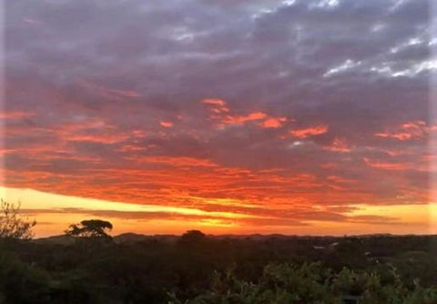 Valentine Sandcastles - Accommodation QLD 6