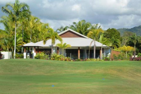 17 Cascade House Luxury Holiday Home - Accommodation QLD 7