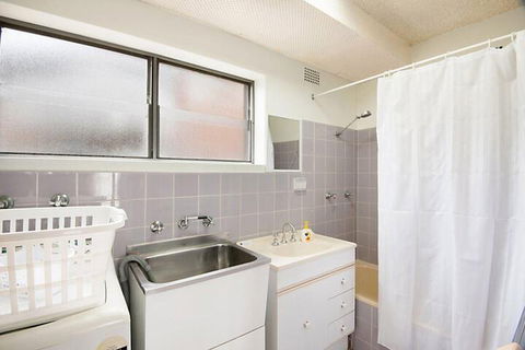 Dolphin Court 6 - Accommodation QLD 4