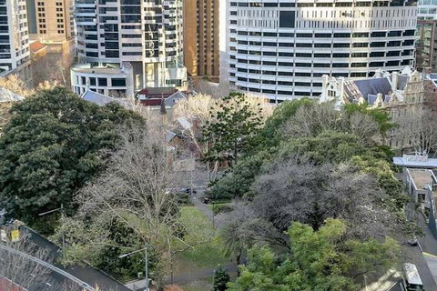 Sought After CBD Location YORK5 - Accommodation QLD 3