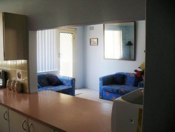 Pacific Court 8 - Accommodation QLD 3