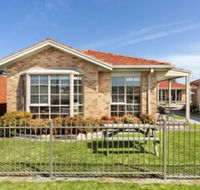 Riviera Beach Resort - Accommodation QLD