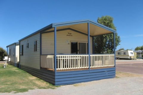 ARNO BAY CARAVAN PARK - Accommodation QLD 5
