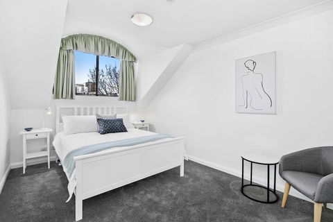 HOLT1 Crows Nest Holtermann Street - Accommodation QLD 4