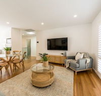 Sandcastle 26a Winsor Street - Accommodation QLD