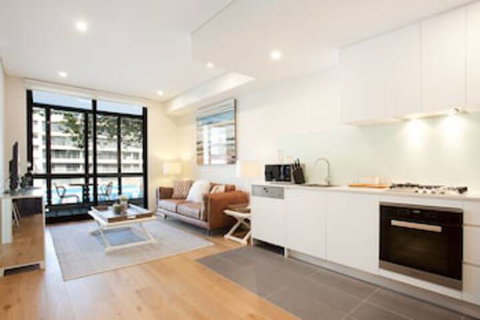Crows Nest 6 - Accommodation QLD 0