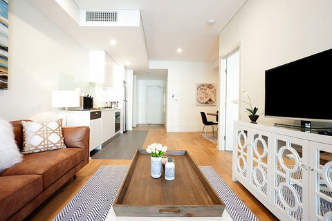 Crows Nest 6 - Accommodation QLD 4
