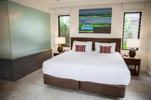 Sea Temple 161 - Luxury Studio - Accommodation QLD 3