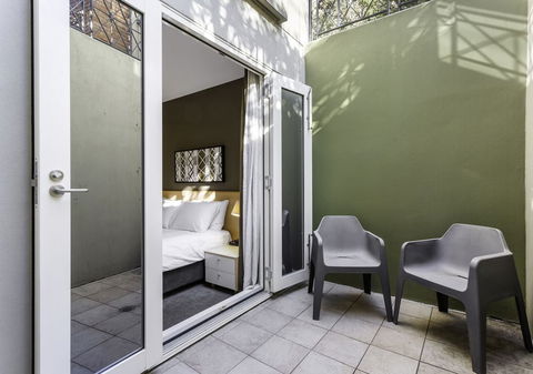 DARLING A Tidy Space In A Great Location - Accommodation QLD 5