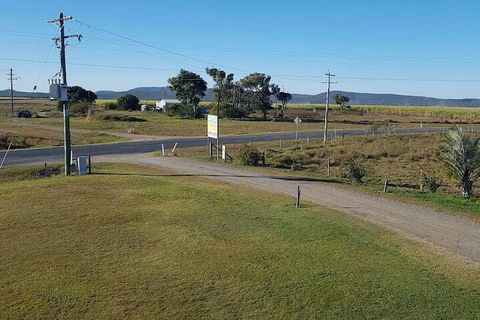 A Country View Motel - Ilbilbie - Accommodation QLD 1