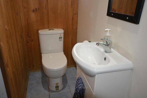 Lukes Cozy Guest House - Accommodation QLD 3
