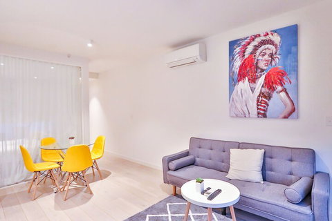 South Yarra Claremont Apartment - Accommodation QLD 4
