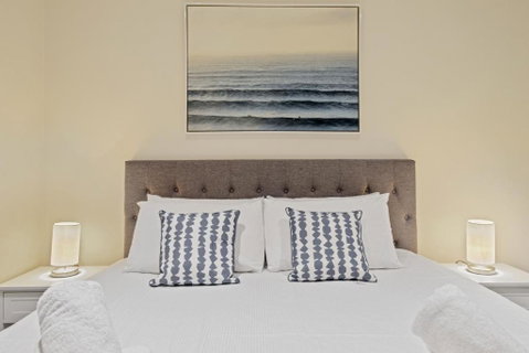 New 2 Beds Apt Mins Walking To Darling HarbourQVB - Accommodation QLD 3