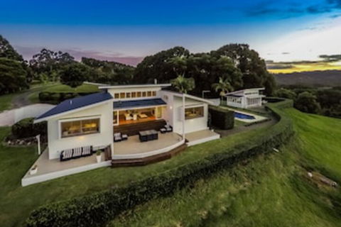 A PERFECT STAY - Byron's Brae - Accommodation QLD 0