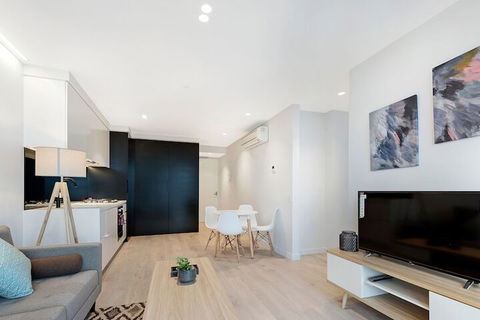 IFSuites (IFSTAYS) Light House Apartment - Accommodation QLD 4