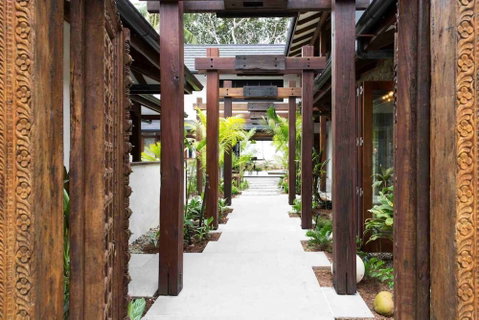 Spice At Oak Absolute Oceanfront House - Accommodation QLD 1