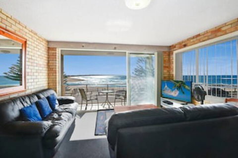 Waterviews On Marine Parade - Accommodation QLD 0