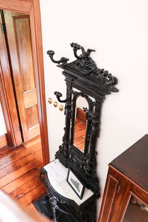 Discover Classic Rocks - Accommodation QLD 2