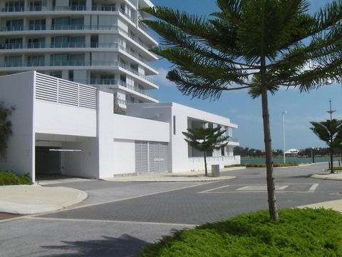 The Point Mandurah Apartment - Accommodation QLD 2