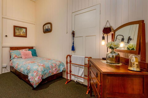 Dillons Cottage - Accommodation QLD 1