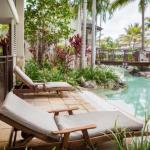 160 SEA TEMPLE SWIMOUT APT - Accommodation QLD 0
