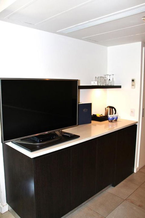 132 SEA TEMPLE LUXURY DIRECT STUDIO - Accommodation QLD 3