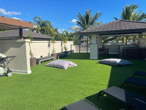 Penthouse 239 Sea Temple Port Douglas - Accommodation QLD 4