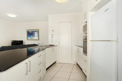 Unit 4 Beaumont Sur Mer 13 15 Pacific Terrace Coolum Beach 400 BOND LINEN SUPPLIED - Accommodation QLD 6