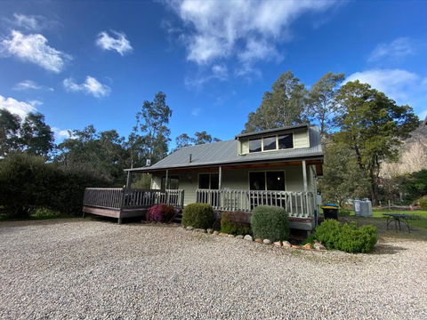 Kangurra Holiday House - Accommodation QLD 2